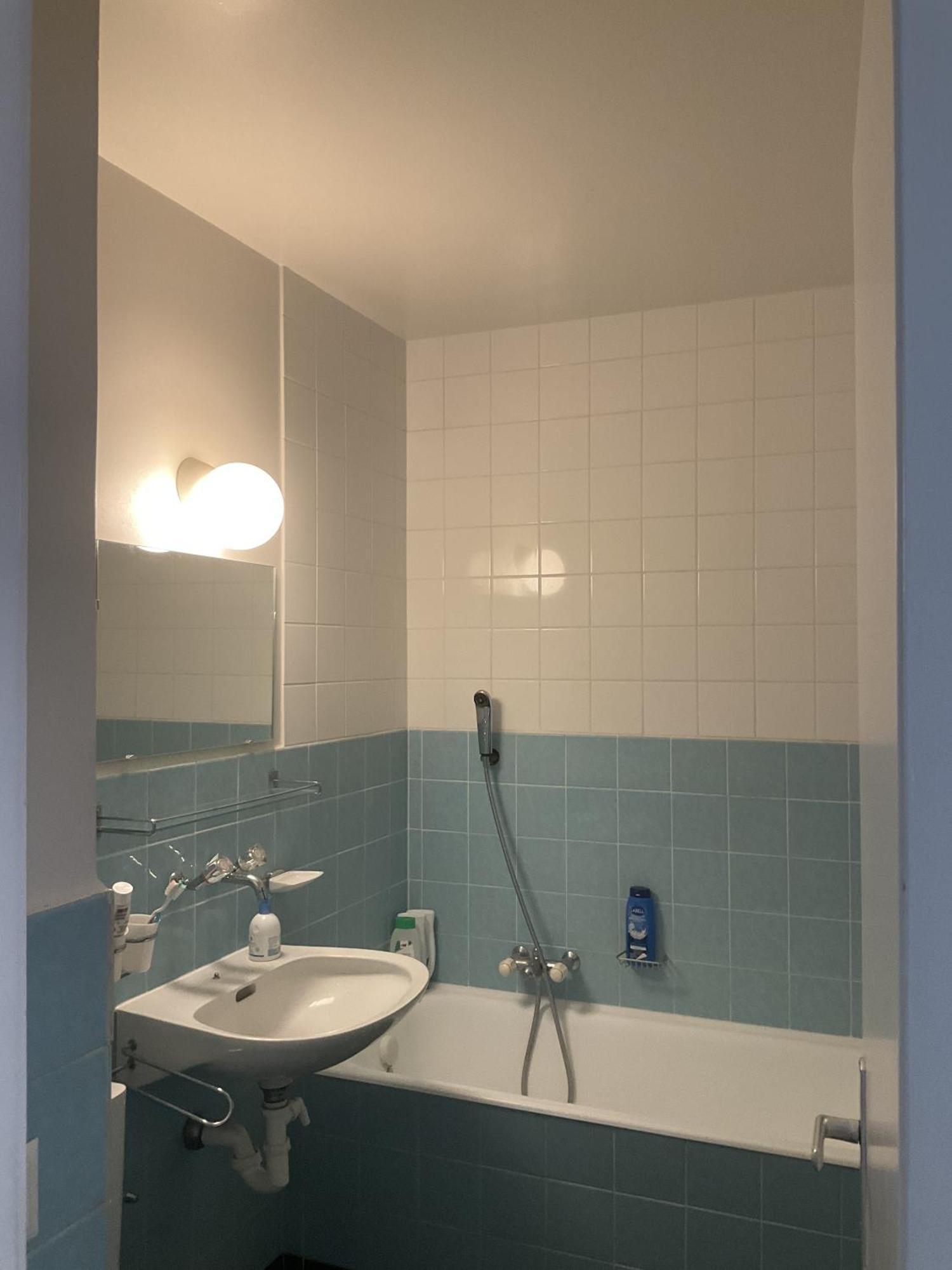 瓦洛尔布 Chambre Privee酒店 外观 照片