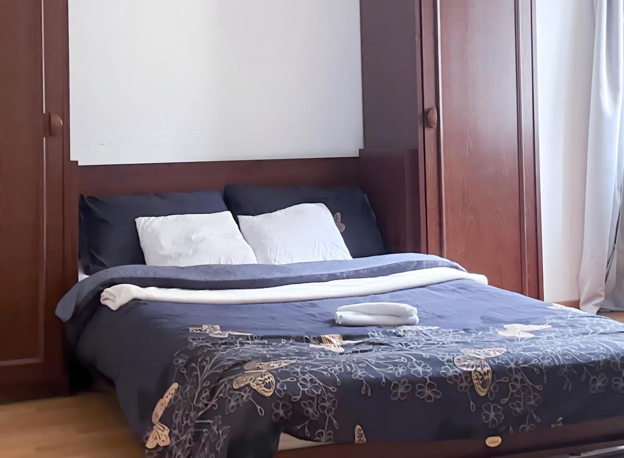 瓦洛尔布 Chambre Privee酒店 外观 照片